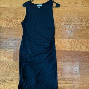 Simple Black Sleeveless Dress